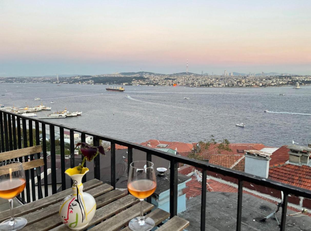 Art Loft , 270* Full Sea View In Cihangir Appartement Istanboel Buitenkant foto